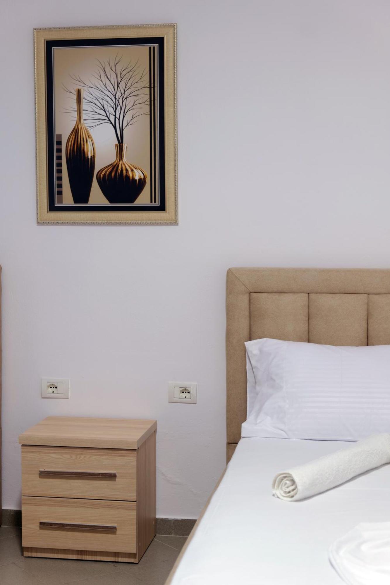 Mema Rooms Himarë Exterior foto